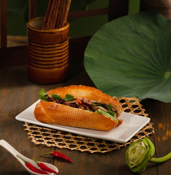 GRILLED PORK BANH MI
